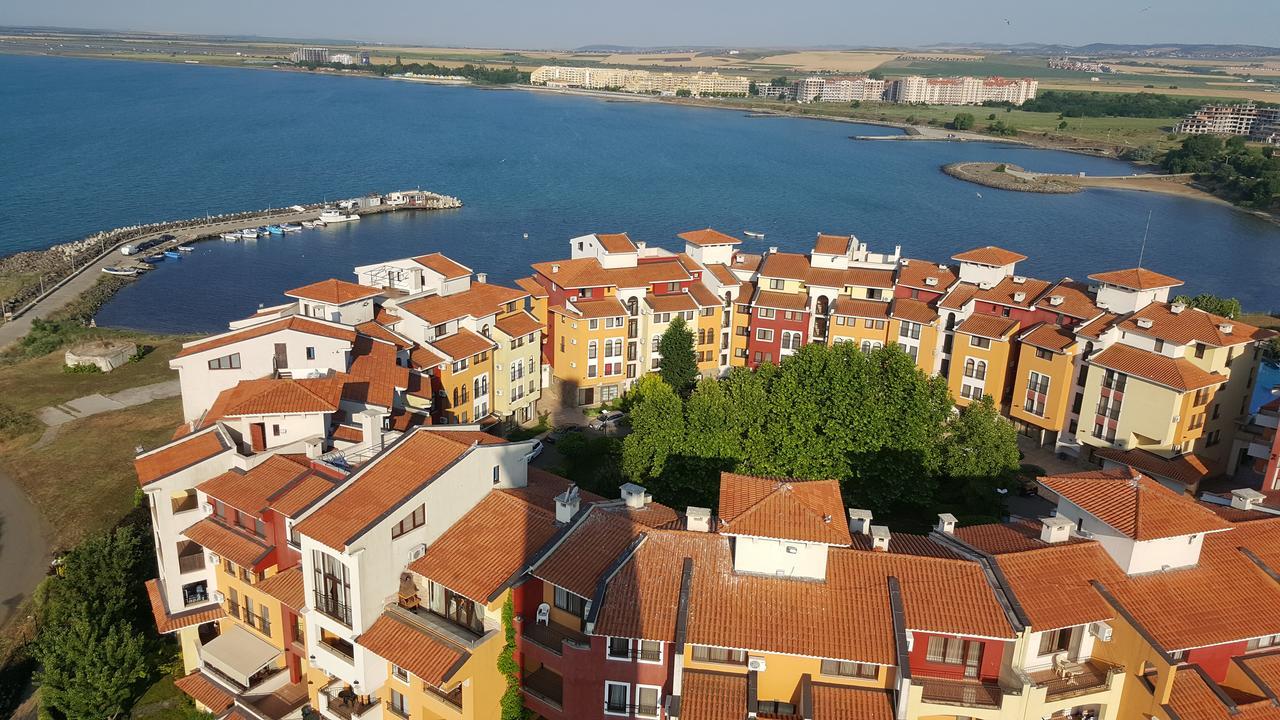 라브다 Marina Cape Vacation Complex 아파트 호텔 외부 사진